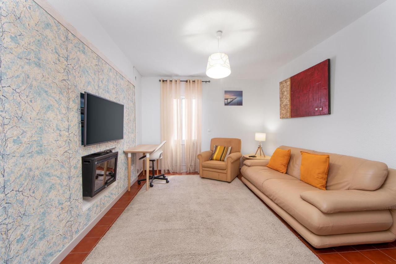 Vila Maria Apartments By Host-Point Costa da Caparica Bagian luar foto