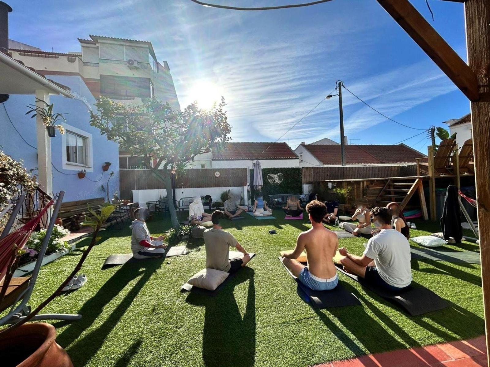 Vila Maria Apartments By Host-Point Costa da Caparica Bagian luar foto